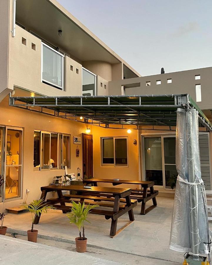Dining & Stay 38 Miyahira Zamami Exterior photo